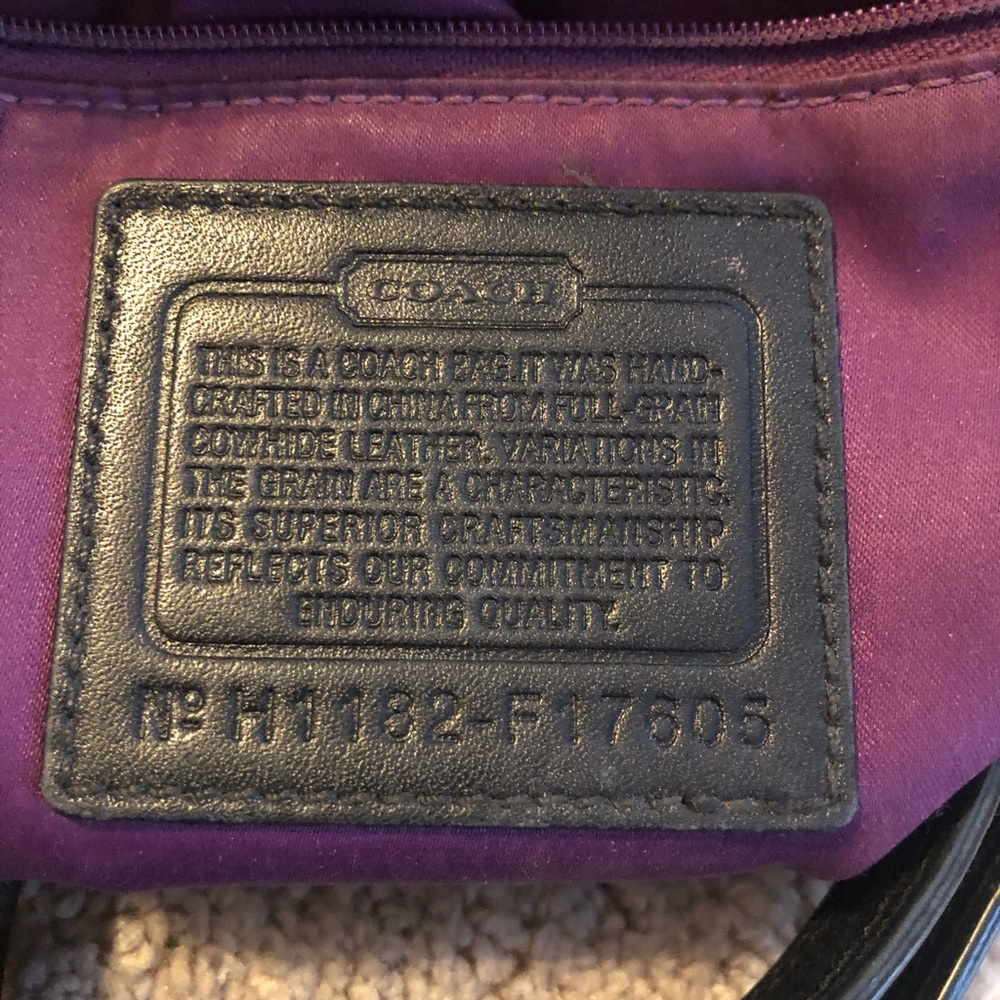 Coach - Picture 5 of 5
